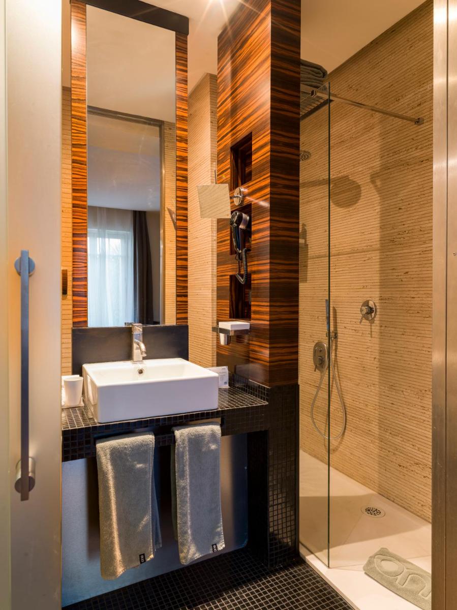 UNA Hotels One Catania Wellness & SPA