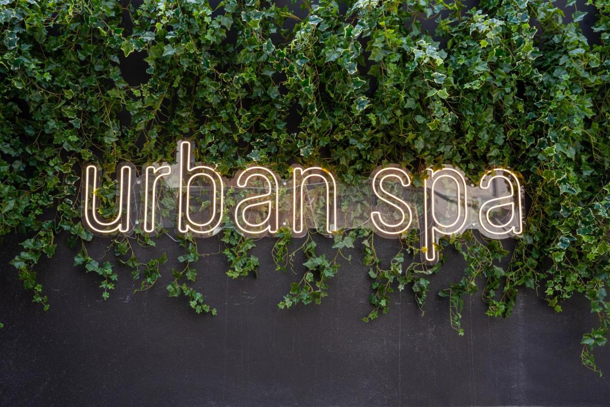 UNA Hotels One Catania Wellness & SPA
