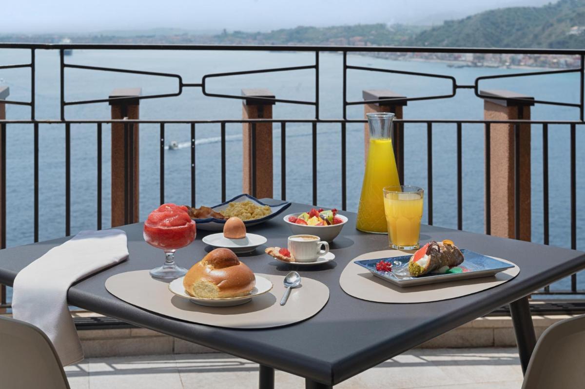 UNA Hotels Capotaormina