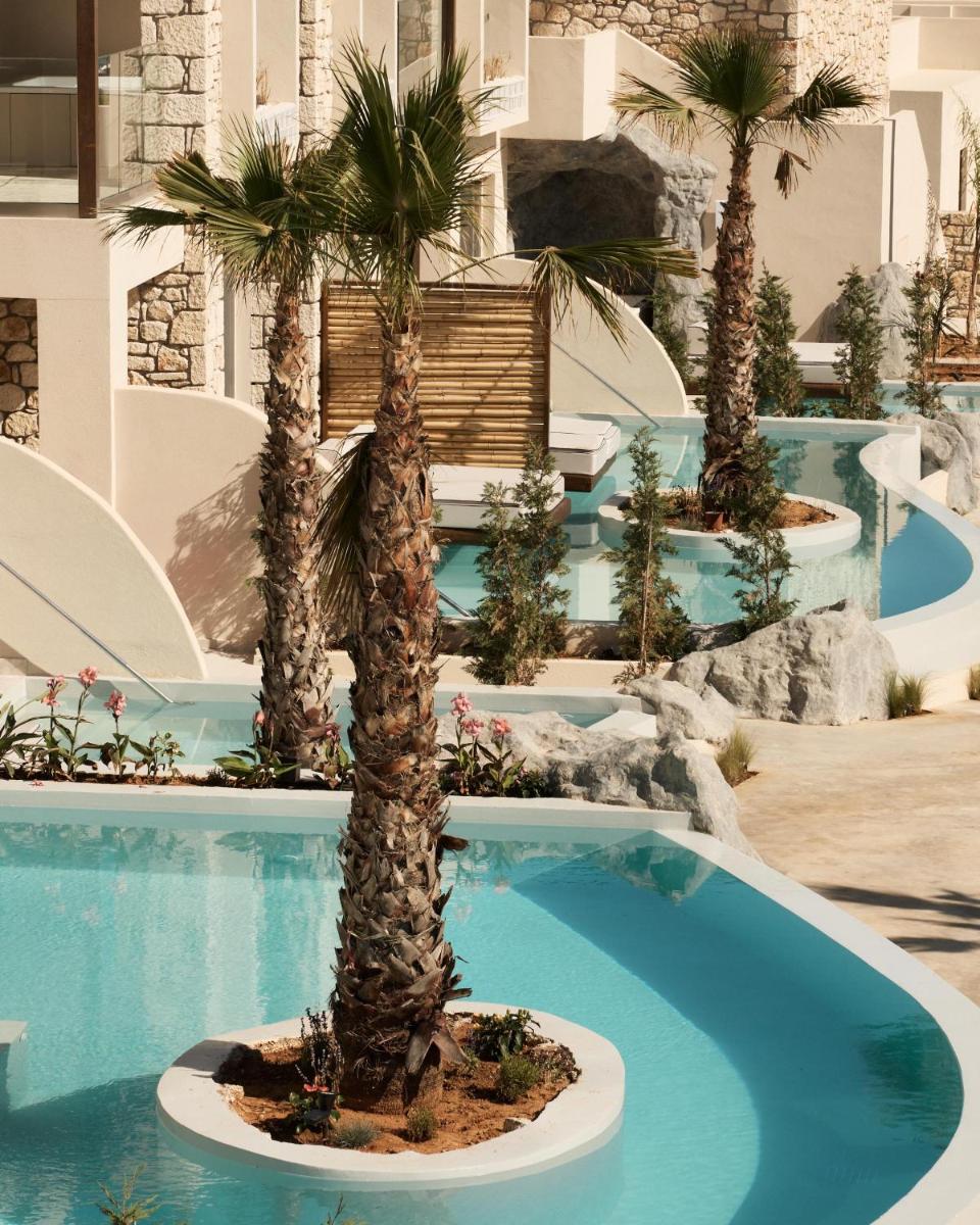 Uzenie All Suites Boutique Resort