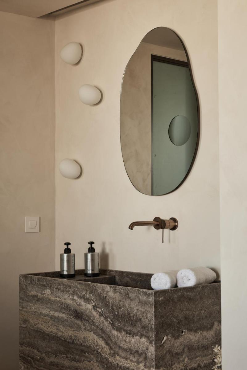Uzenie All Suites Boutique Resort