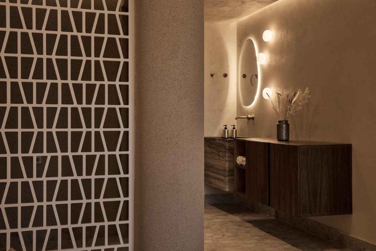 Uzenie All Suites Boutique Resort - Adults Only