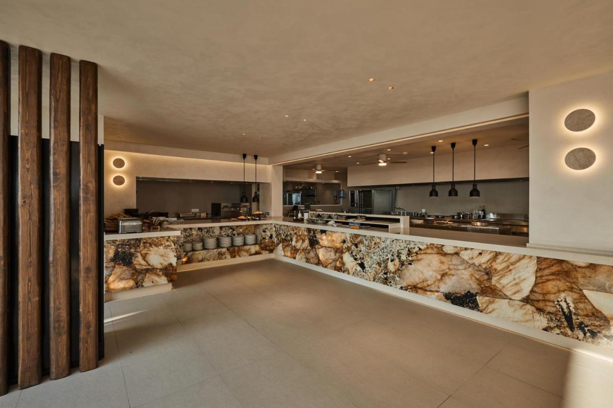 Uzenie All Suites Boutique Resort - Adults Only