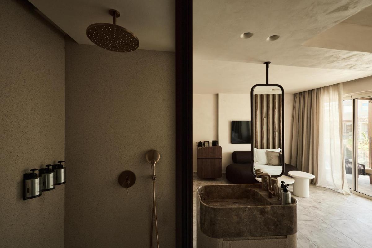 Uzenie All Suites Boutique Resort - Adults Only
