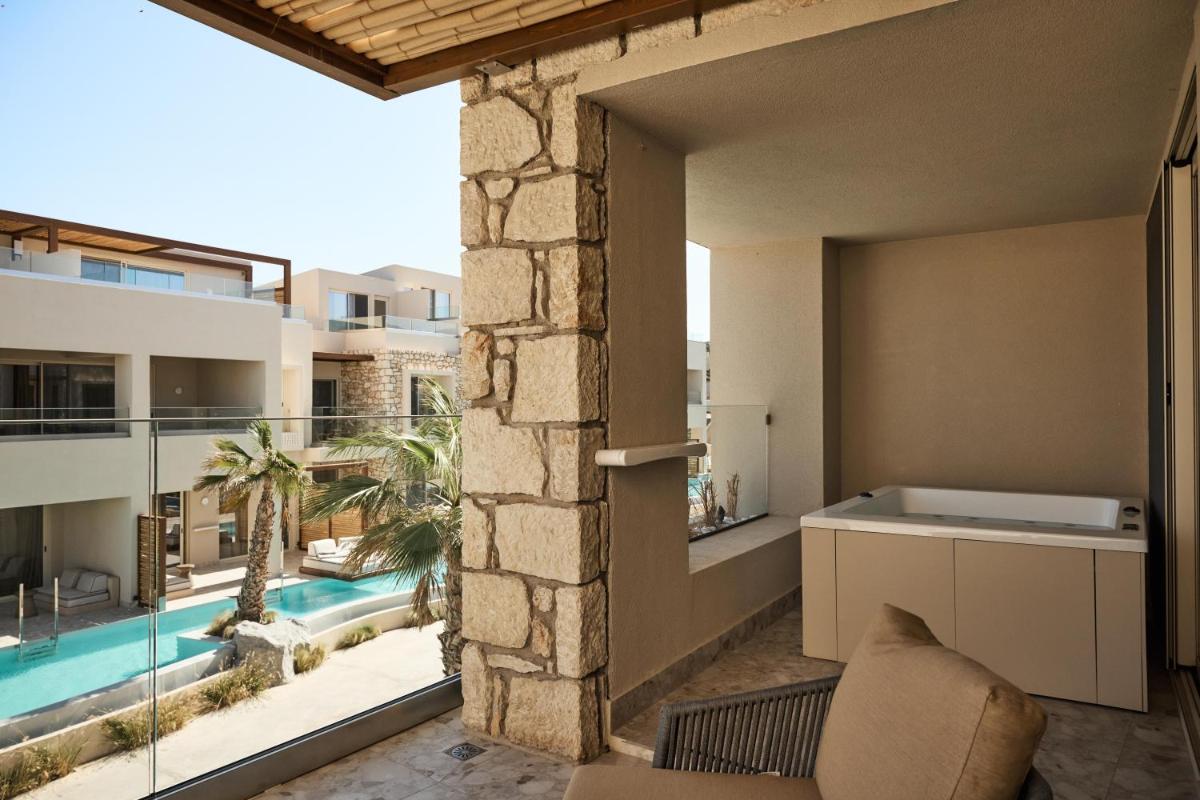Uzenie All Suites Boutique Resort - Adults Only