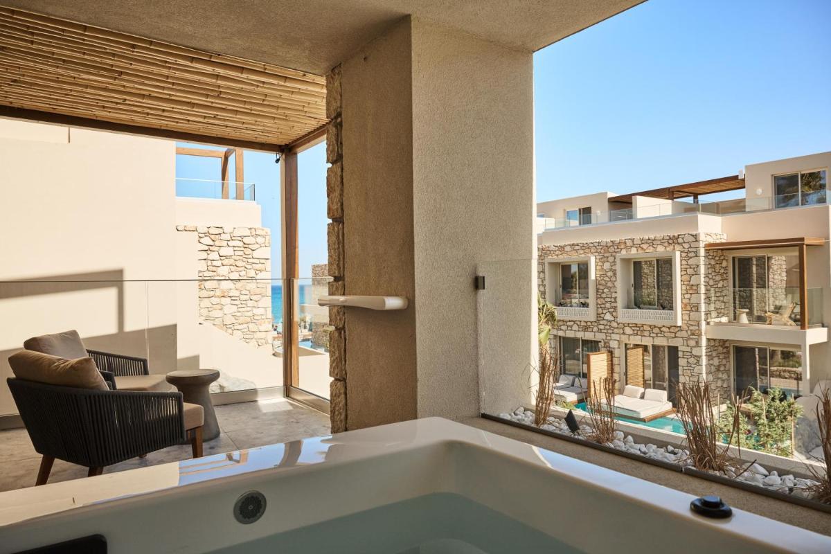Uzenie All Suites Boutique Resort - Adults Only
