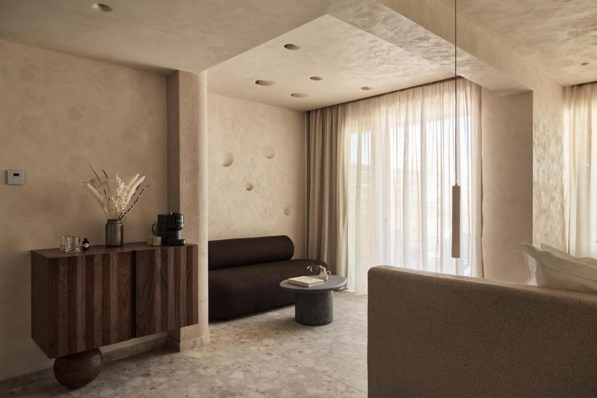 Uzenie All Suites Boutique Resort - Adults Only