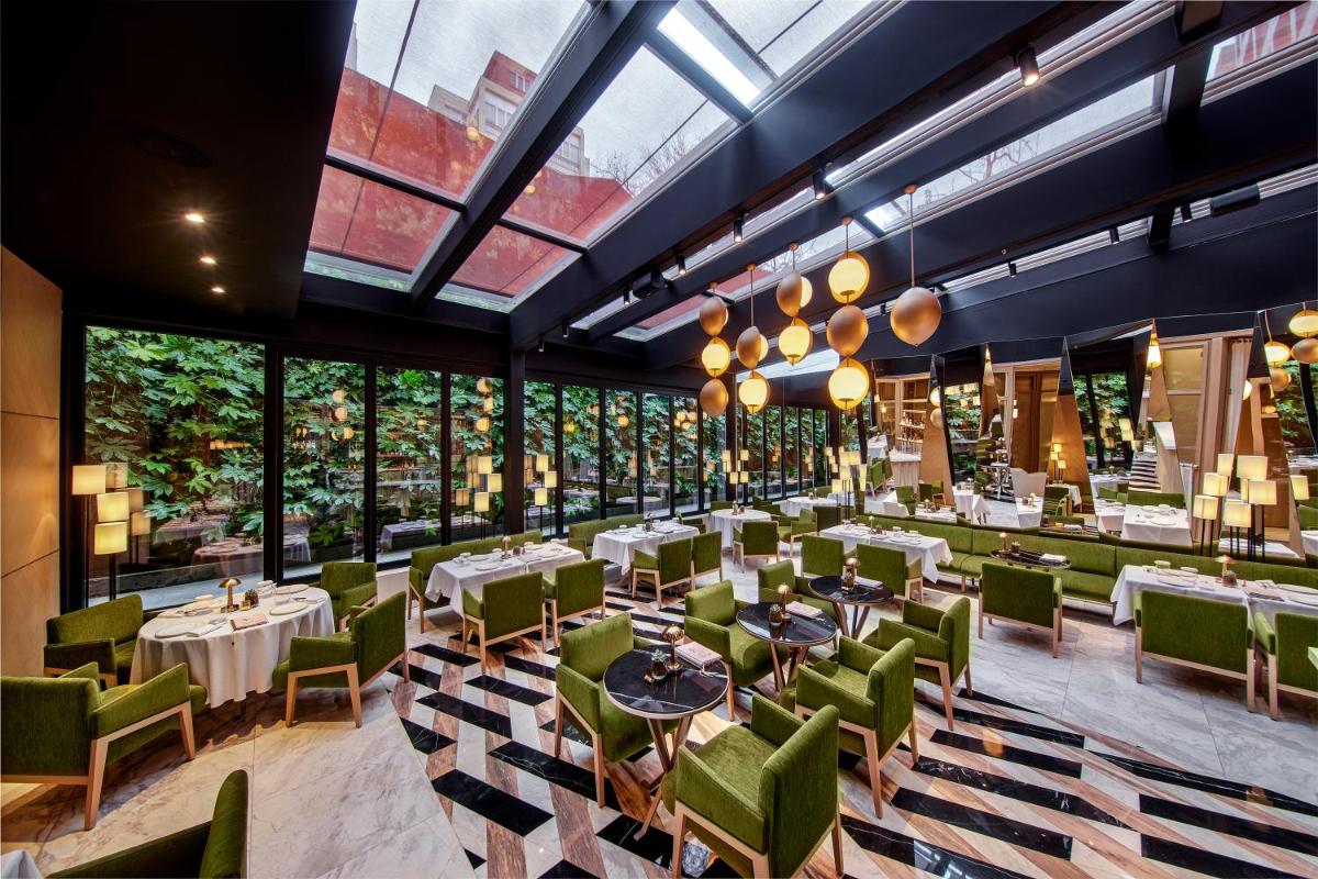 Vakko Hotel and Residence