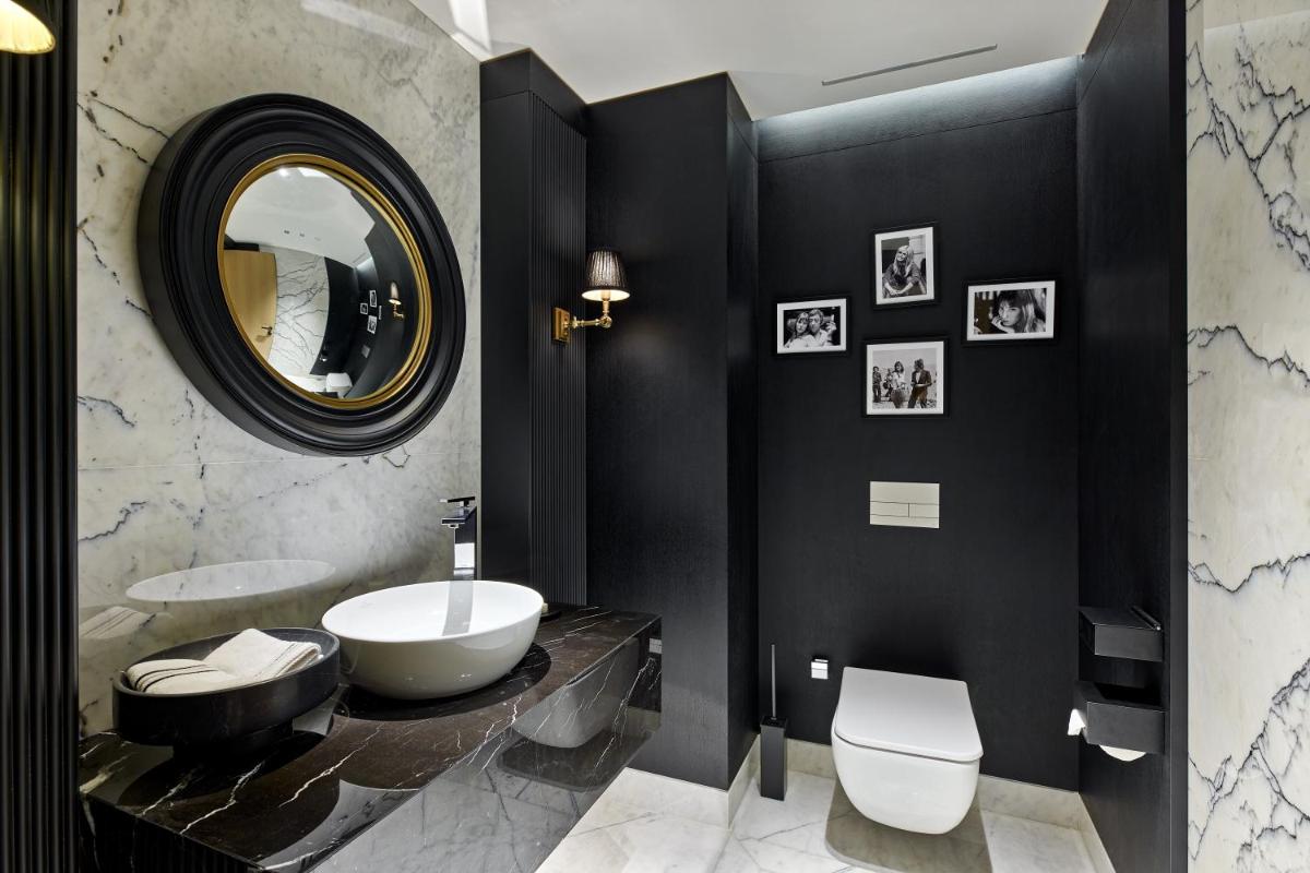 Vakko Hotel and Residence