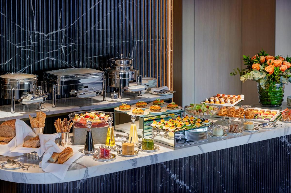 Vakko Hotel and Residence