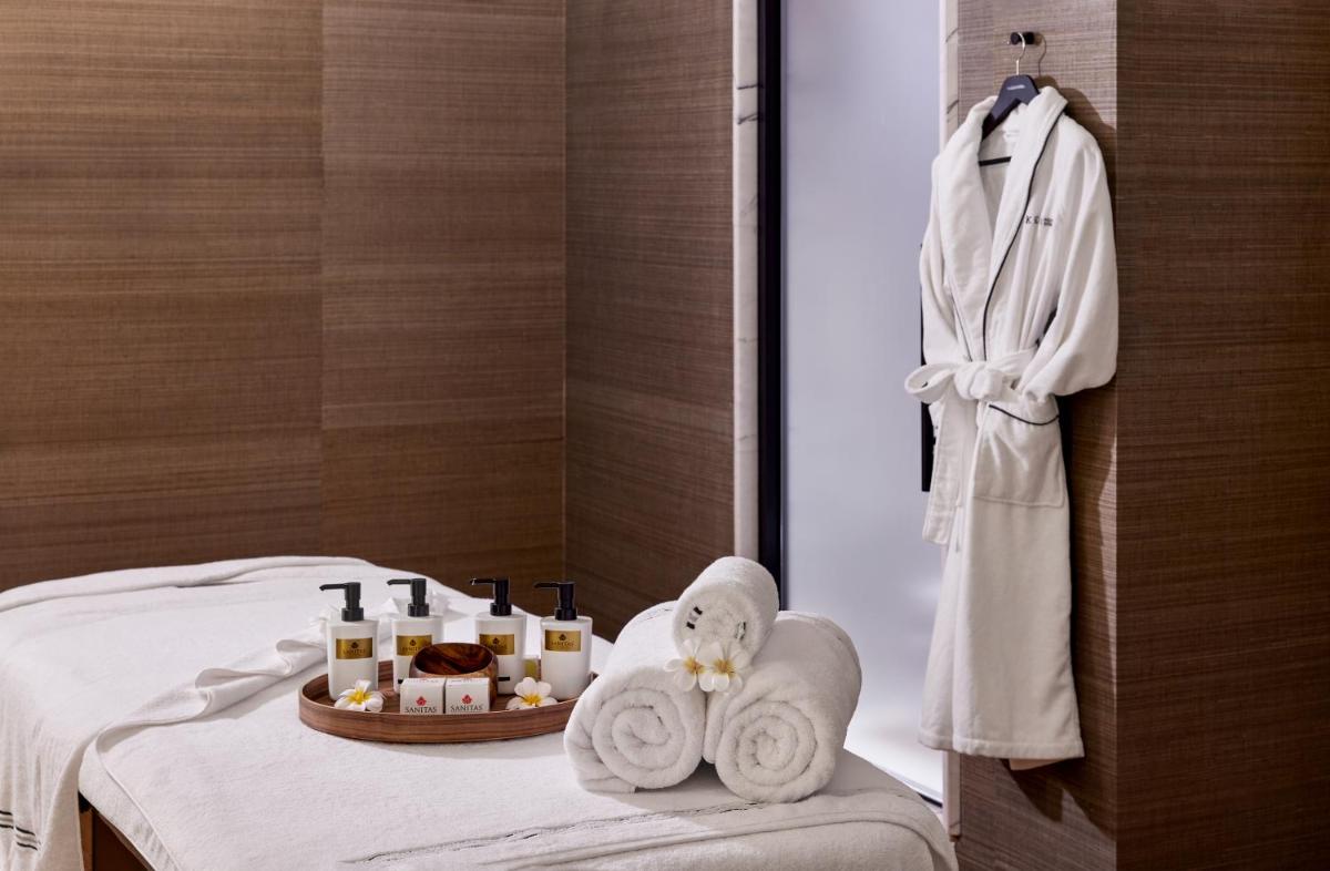 Vakko Hotel and Residence
