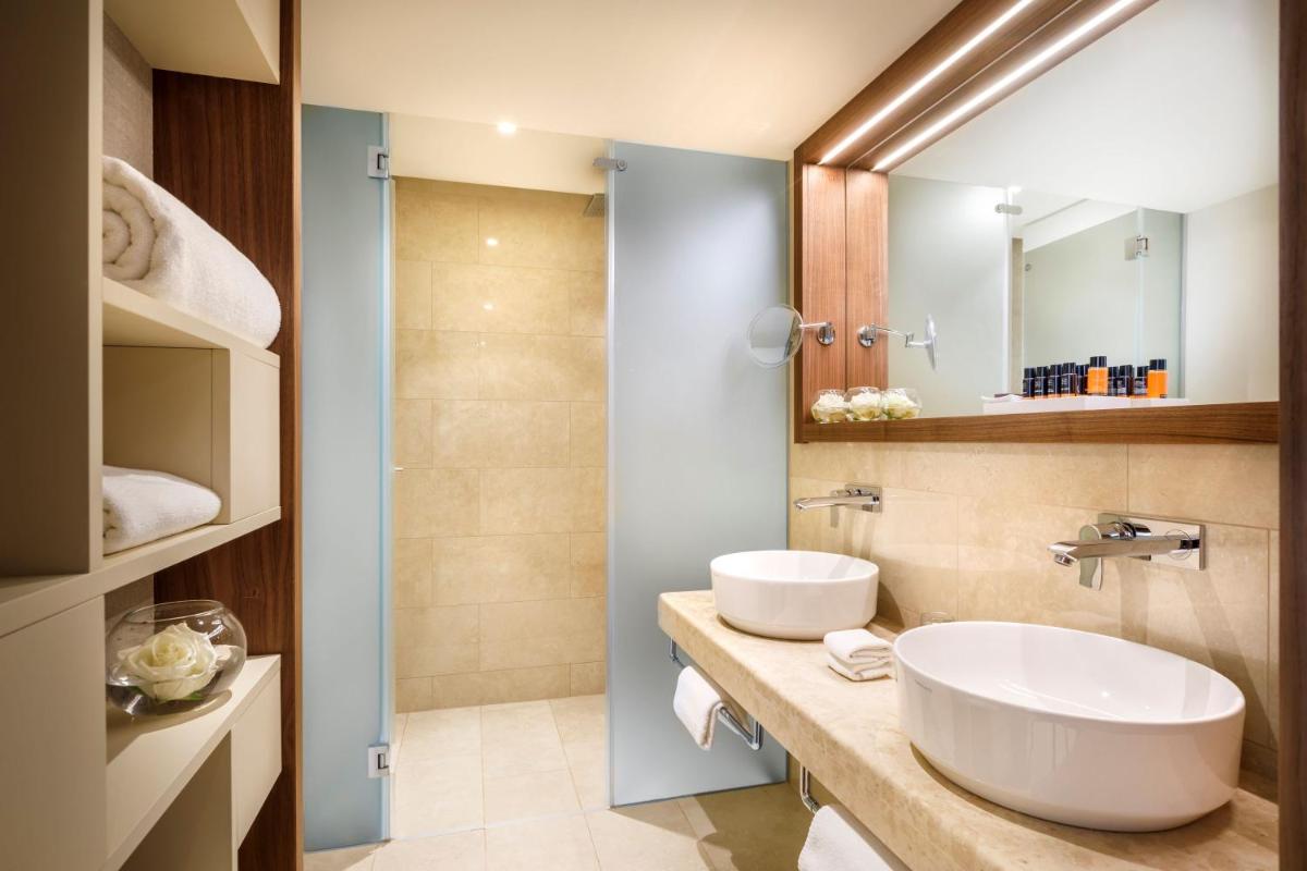 Girandella Resort, Valamar Collection