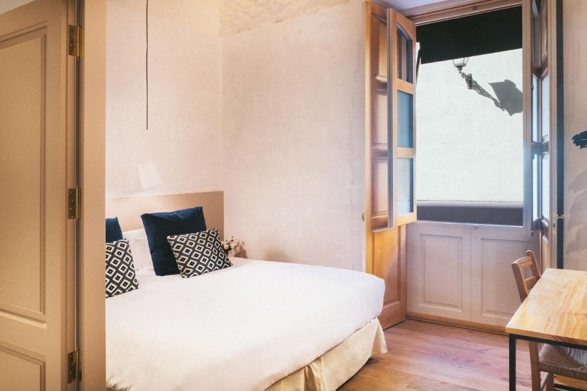 VEINTIUNO Emblematic Hotels - Adults Only