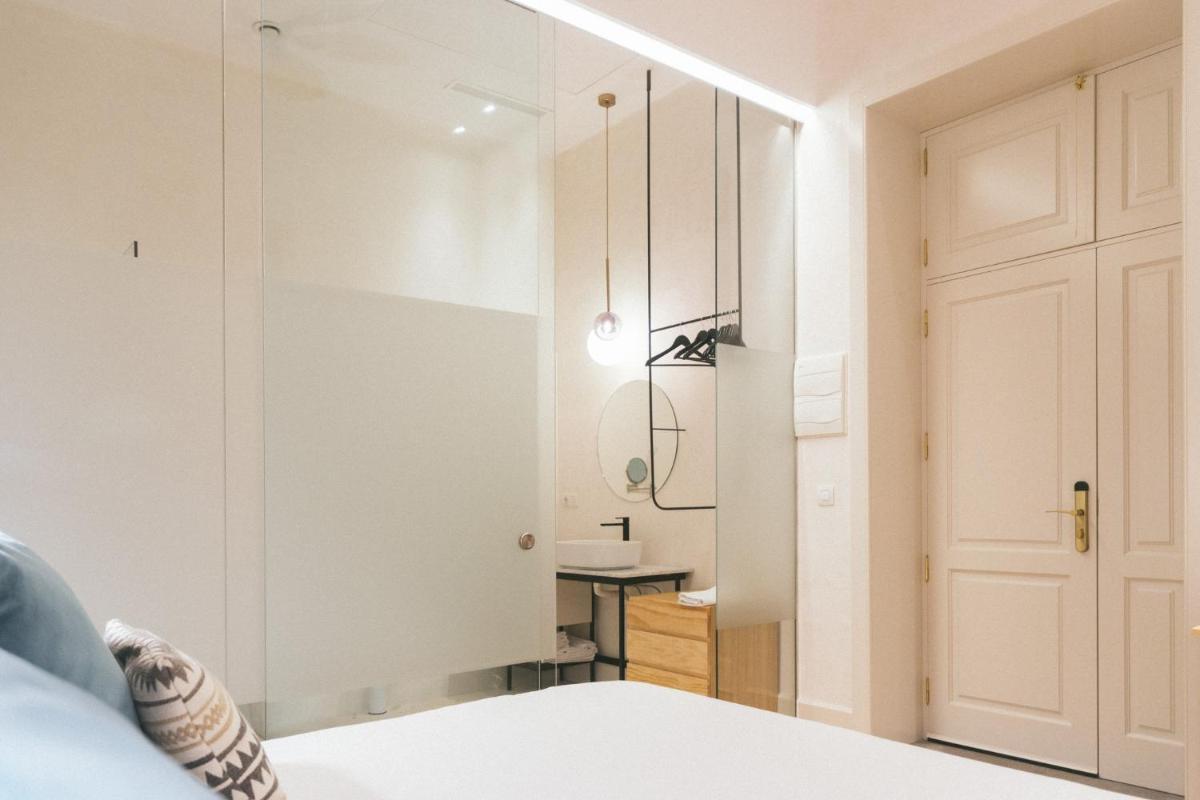 VEINTIUNO Emblematic Hotels - Adults Only