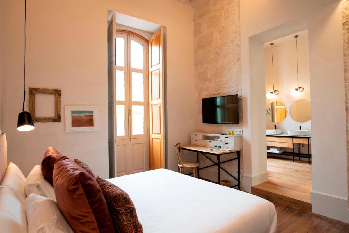 VEINTIUNO Emblematic Hotels by Airnest