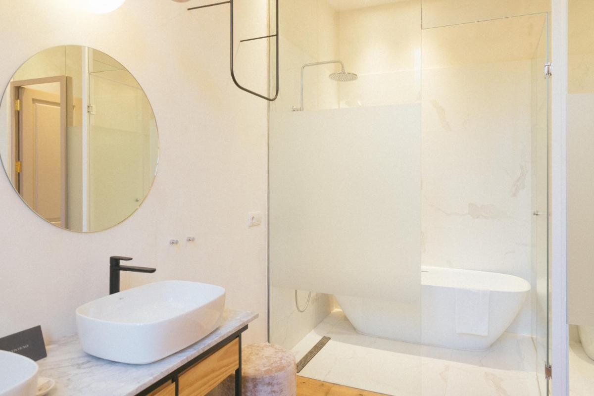VEINTIUNO Emblematic Hotels by Airnest