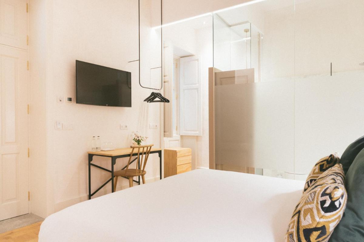 VEINTIUNO Emblematic Hotels by Airnest