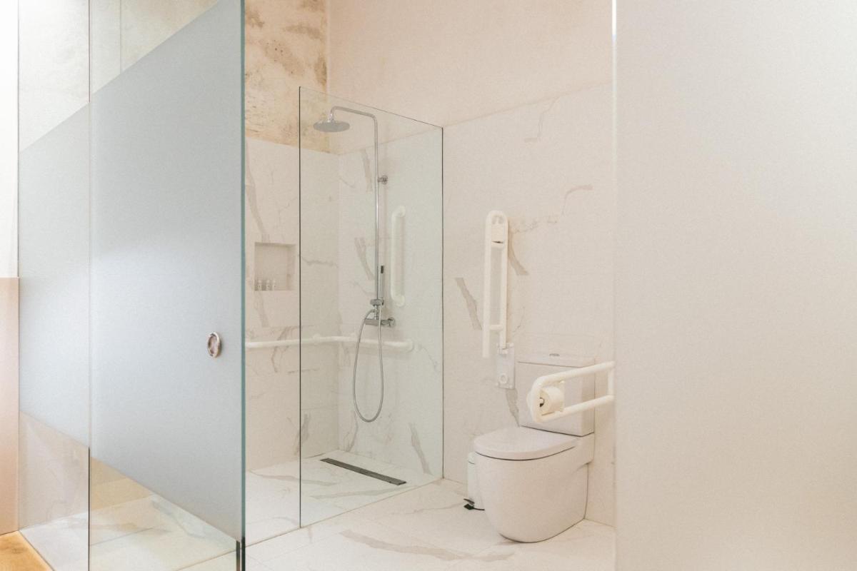 VEINTIUNO Emblematic Hotels by Airnest