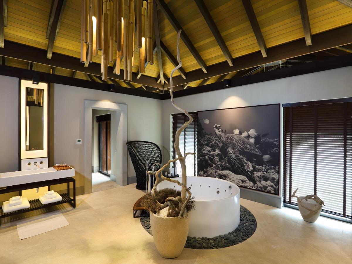 Velaa Private Island