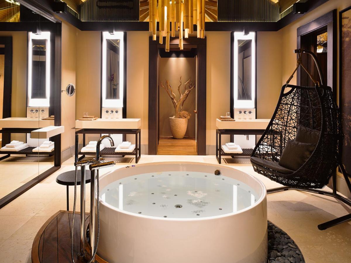 Velaa Private Island