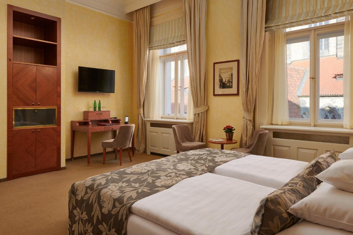 Ventana Hotel Prague
