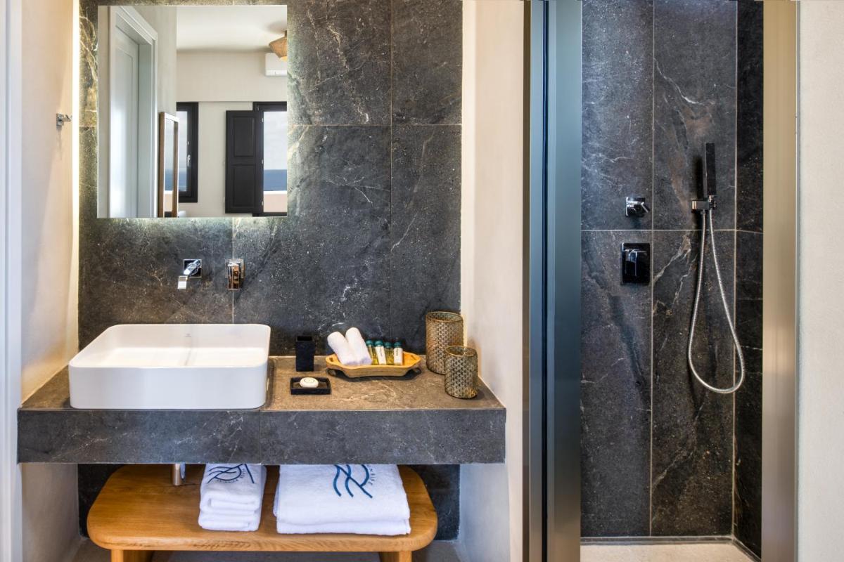 Venus Sunrise Suites & Villas