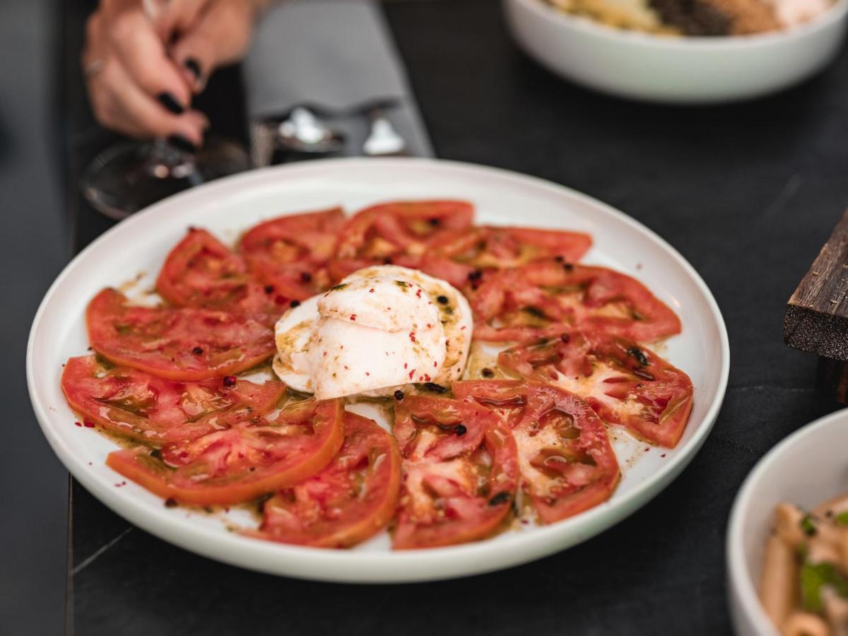 Venus Sunrise Suites & Villas