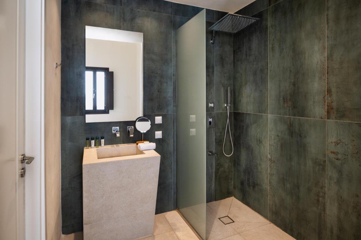 Venus Sunrise Suites & Villas