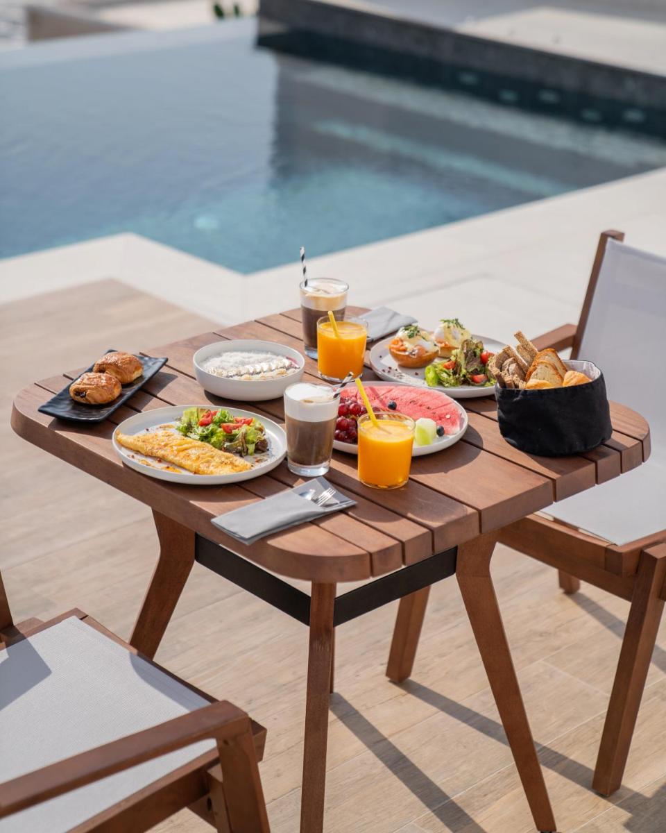 Venus Sunrise Suites & Villas