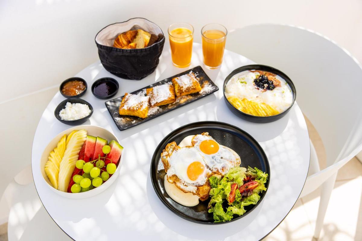Venus Sunrise Suites & Villas