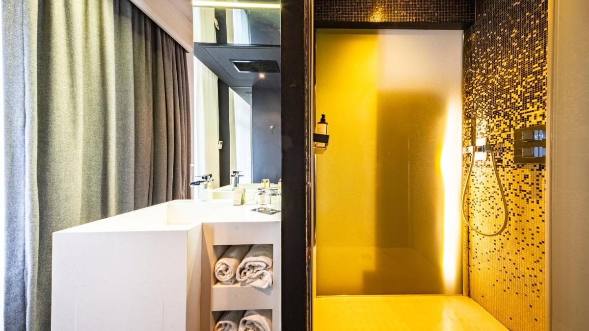Vertigo Hotel, By Marriott, a Member of Design Hotels
