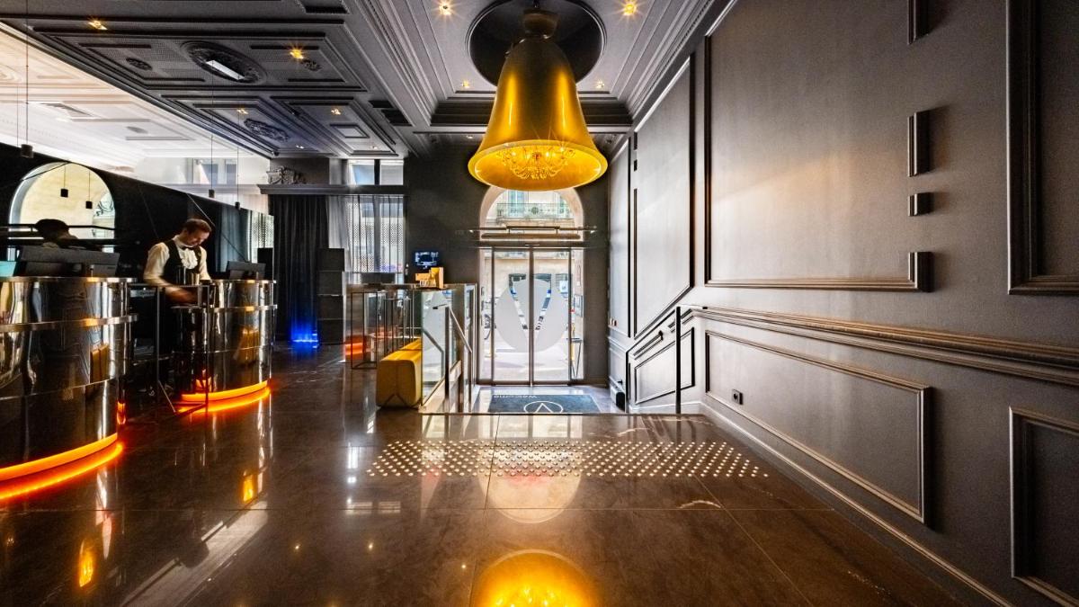Vertigo Hotel, By Marriott, a Member of Design Hotels