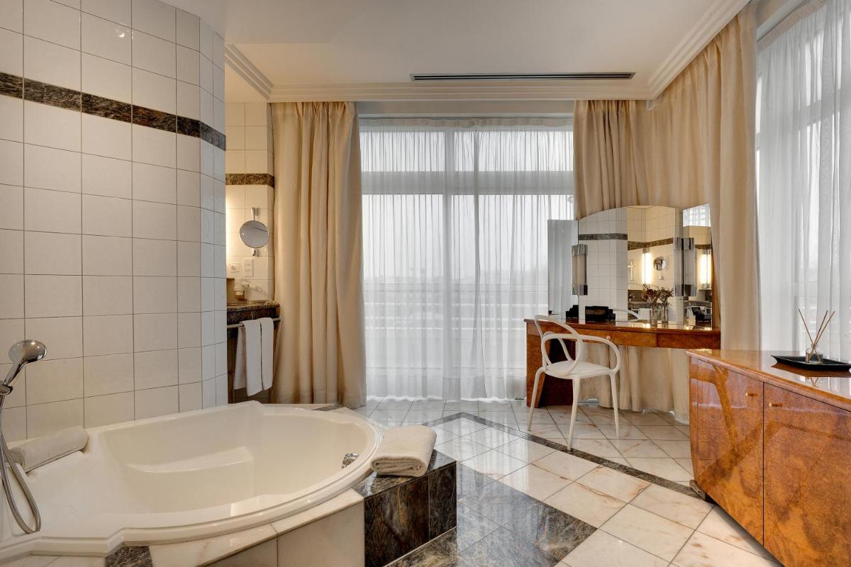 Célestins Spa Thermal & Hôtel by Vy Resort