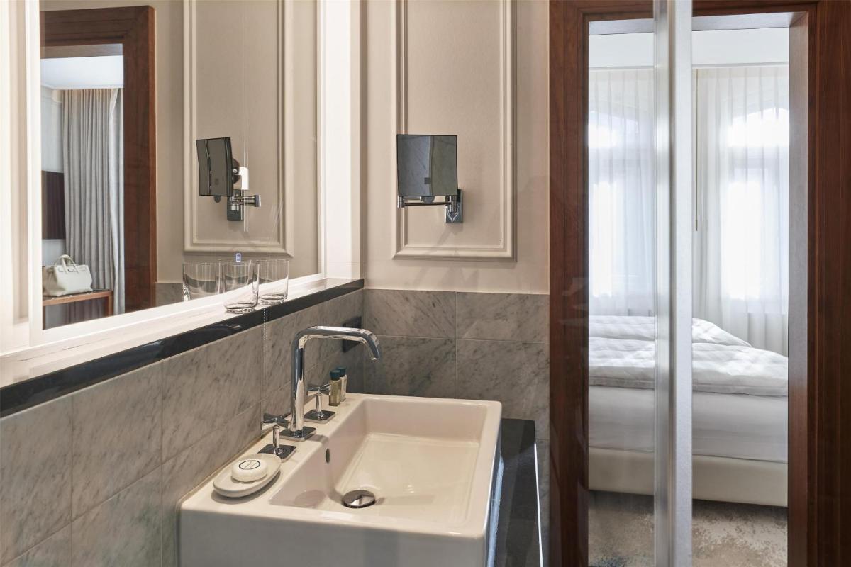 Vier Jahreszeiten Kempinski München