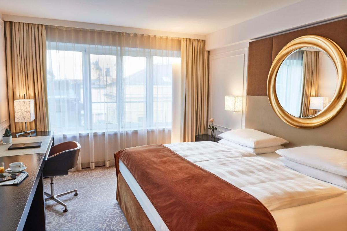 Vier Jahreszeiten Kempinski München