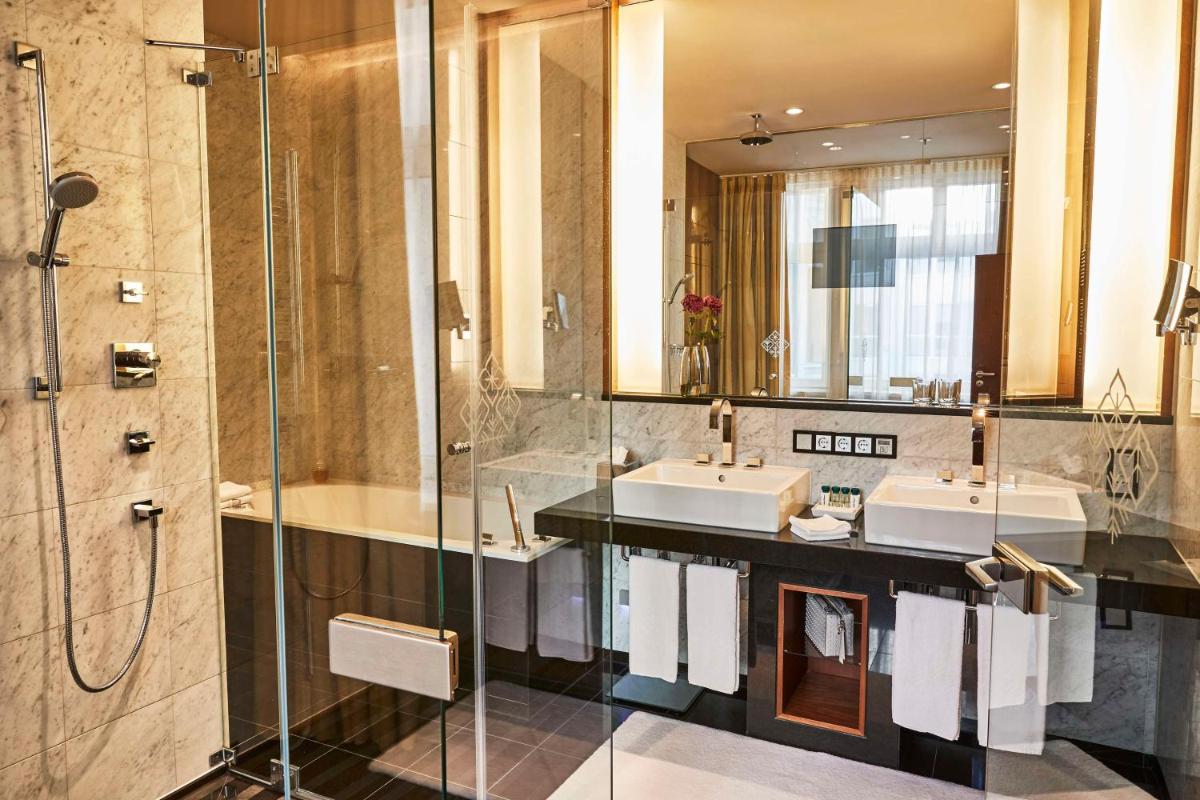 Vier Jahreszeiten Kempinski München