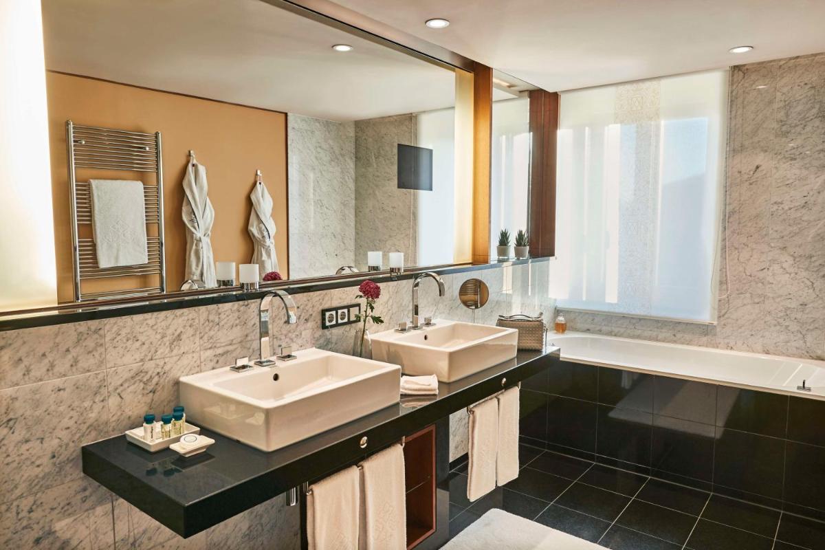 Vier Jahreszeiten Kempinski München