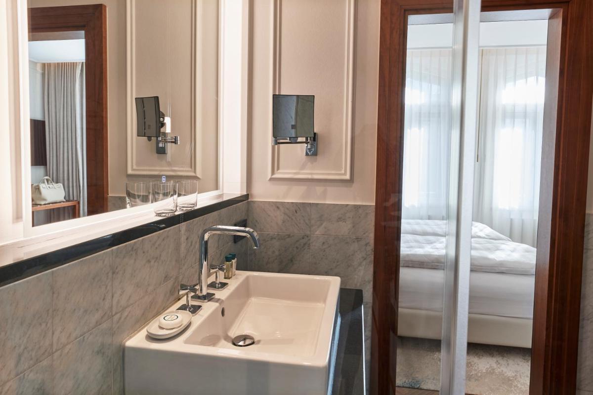 Vier Jahreszeiten Kempinski München