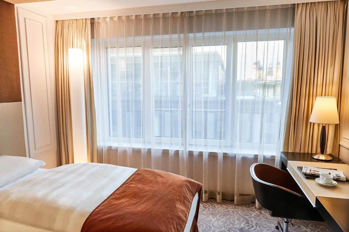Vier Jahreszeiten Kempinski München