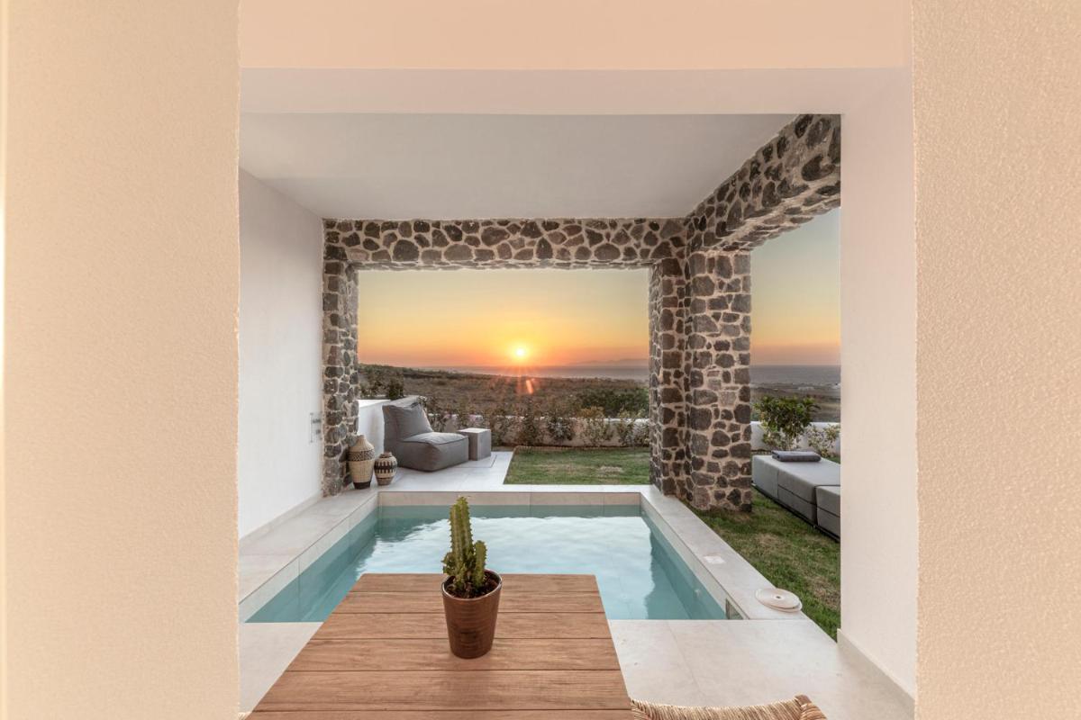 Secret View Hotel