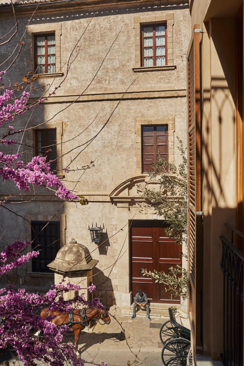 Vila Damunt