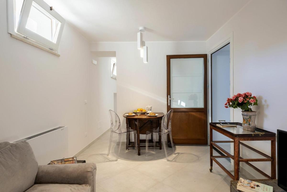 Villa Angelina - charming rooms & apartments