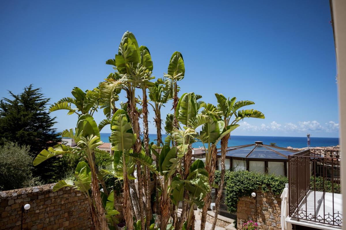 Villa Dei Melograni Boutique Hotel