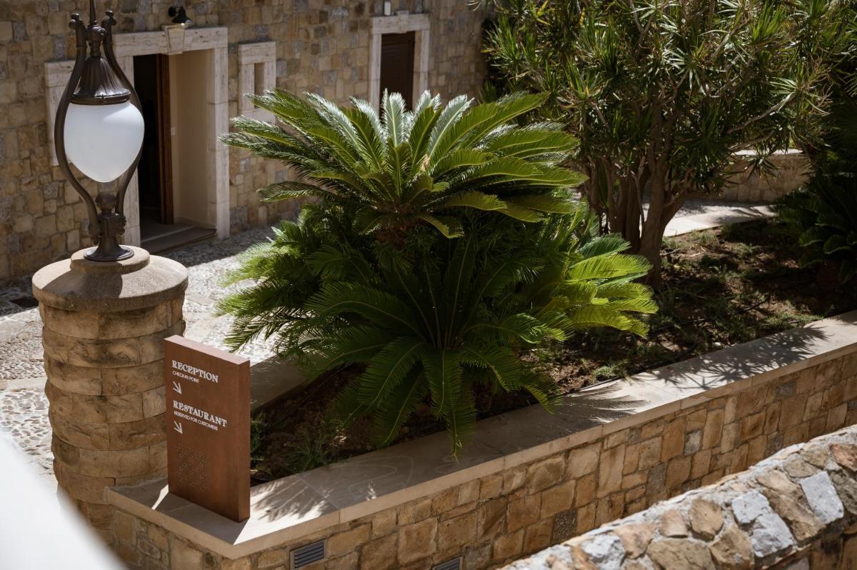 Villa Dei Melograni Boutique Hotel