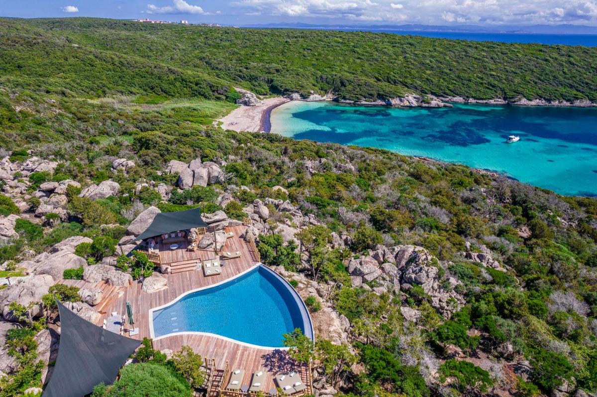 Domaine & Villas Version Maquis