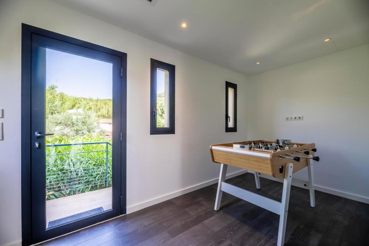 Domaine & Villas Version Maquis