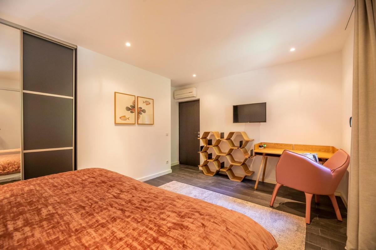 Domaine & Villas Version Maquis