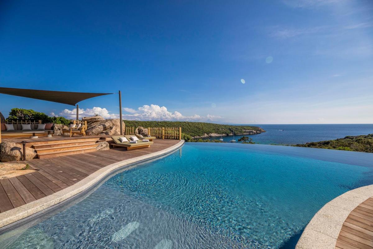 Domaine & Villas Version Maquis