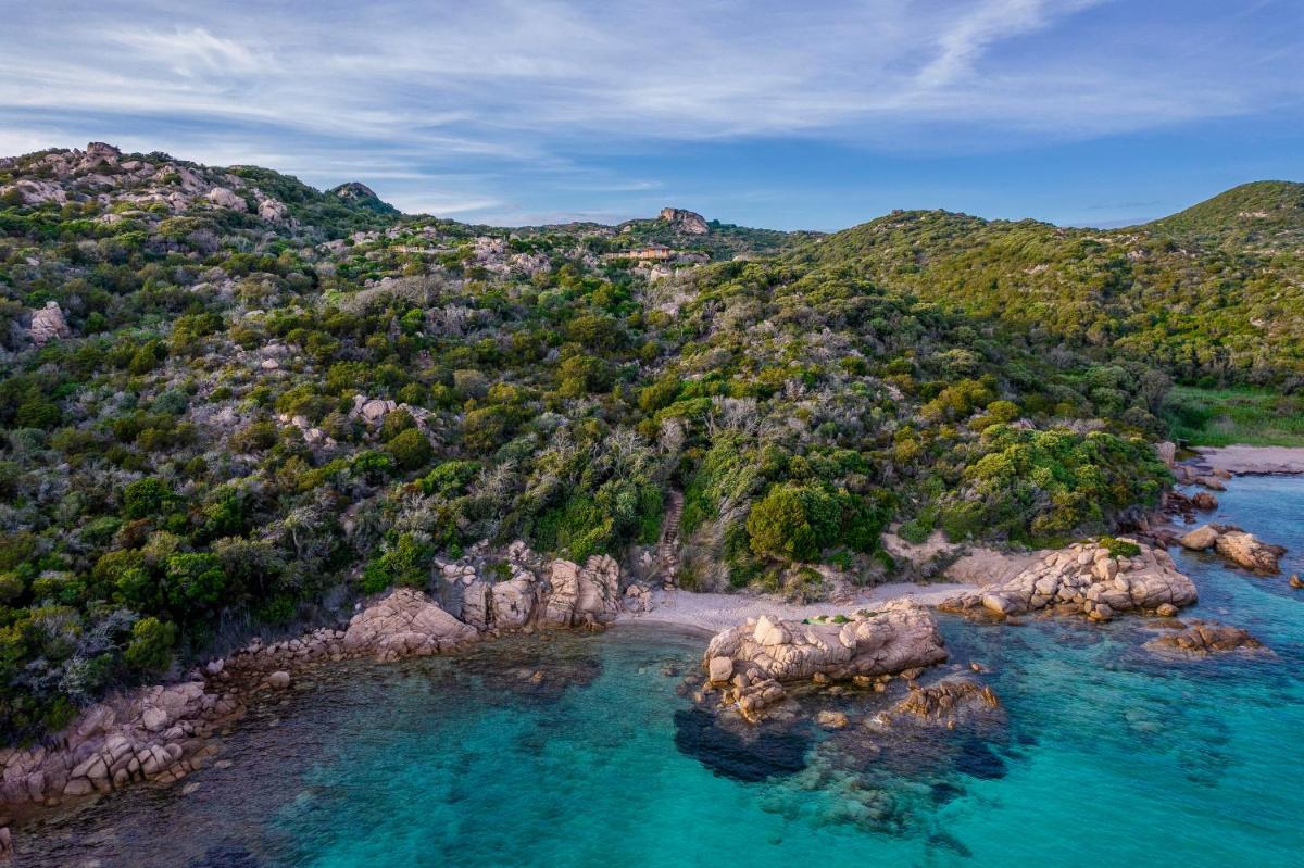 Domaine & Villas Version Maquis