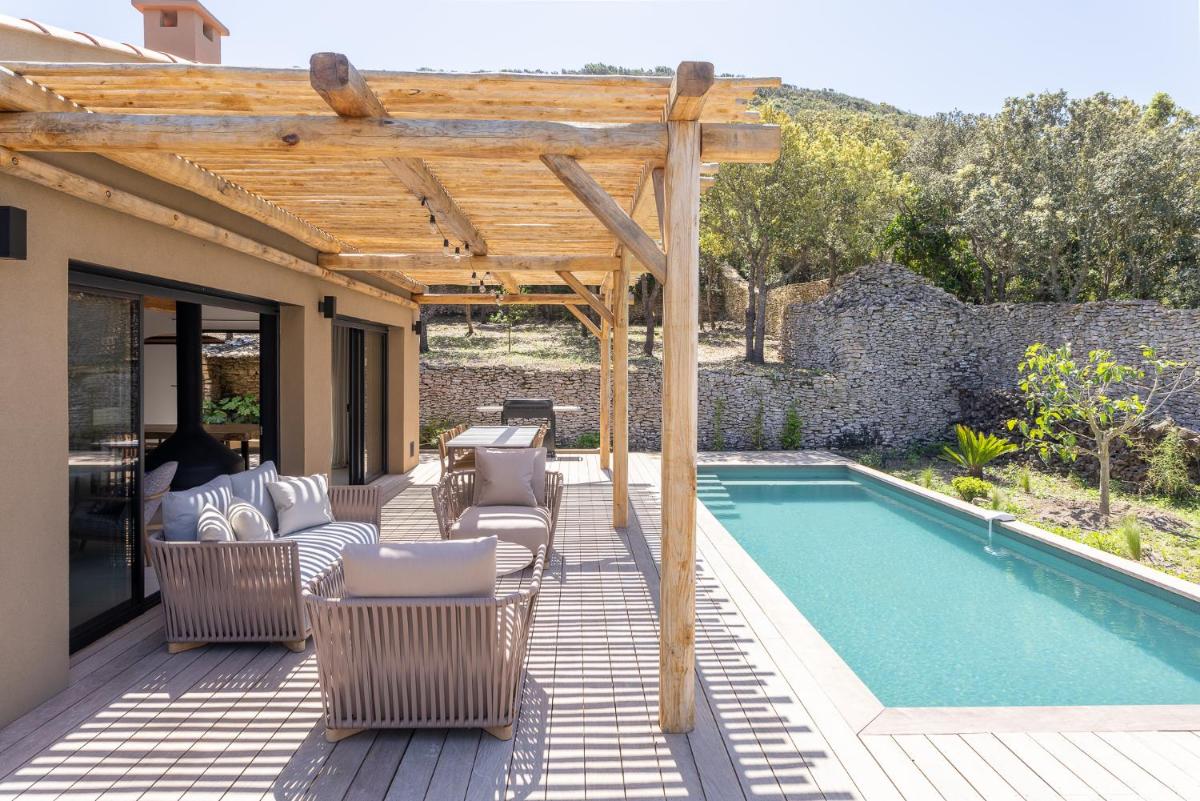 Domaine & Villas Version Maquis